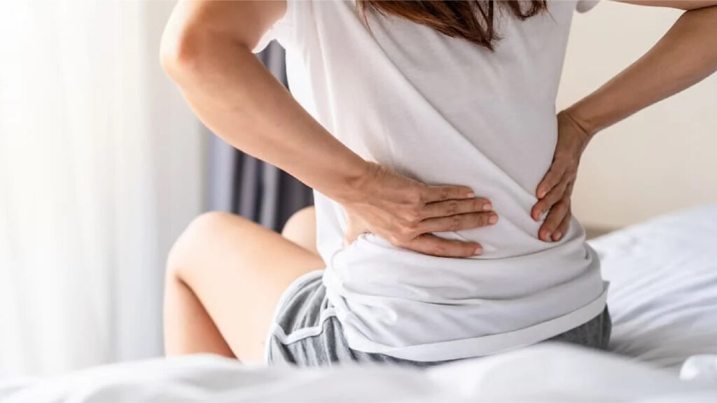 back pain during first trimester​