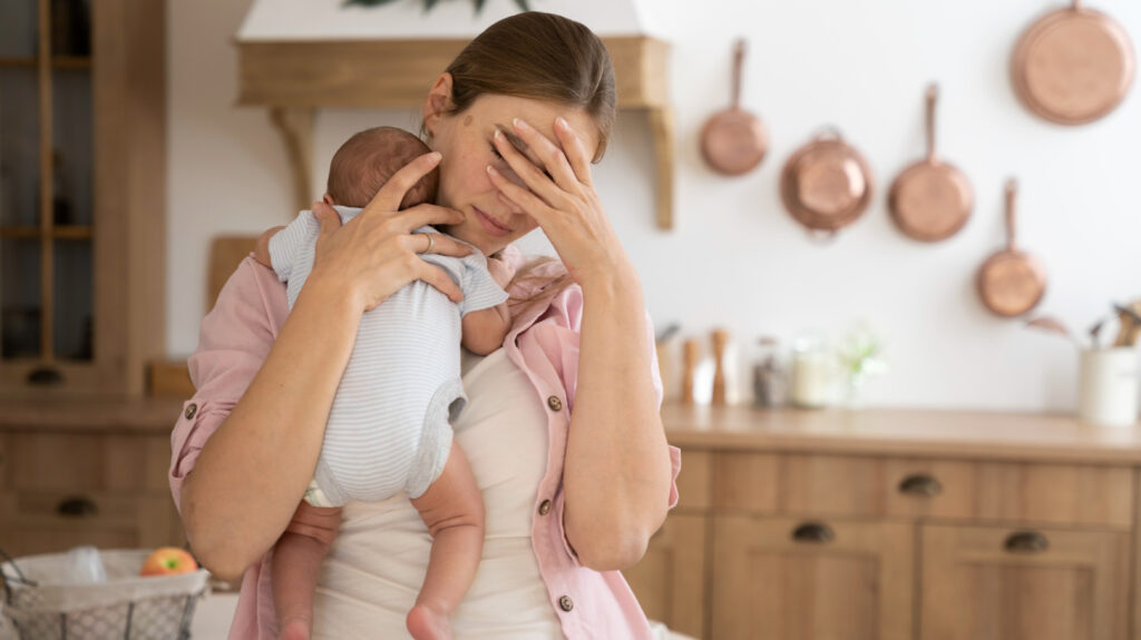 Chronic migraine symptoms